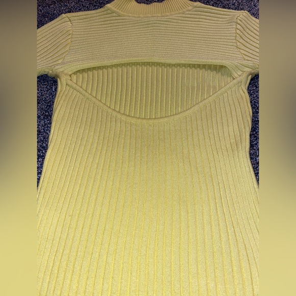 FN Ribbed Top - Yellow - Picture 10 of 12
